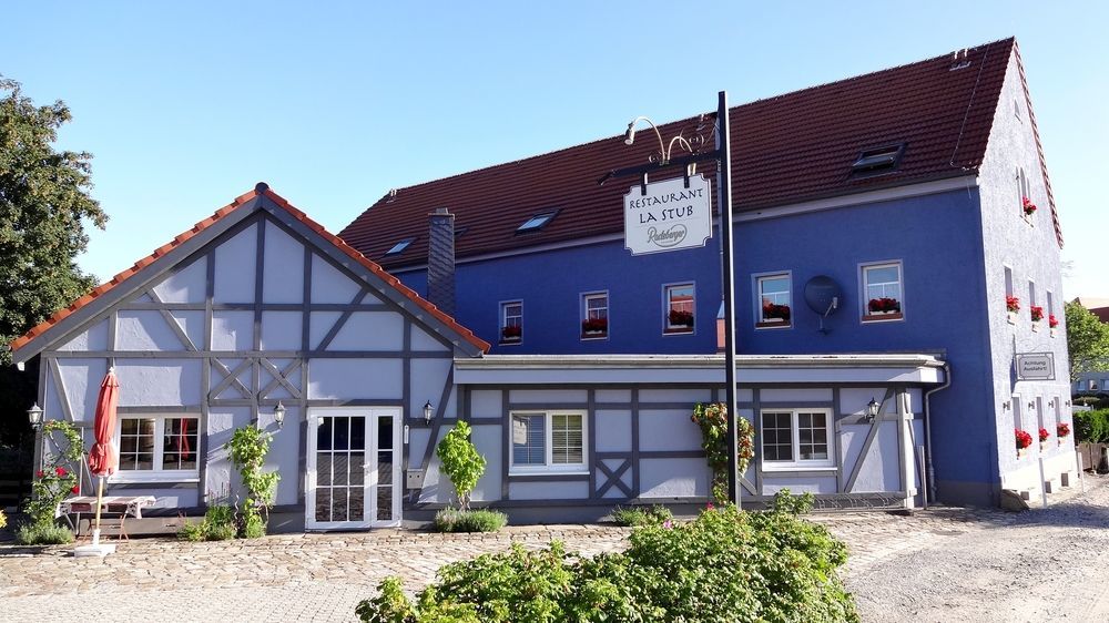 Logis L'Auberge Gutshof Бишофсверда Екстериор снимка